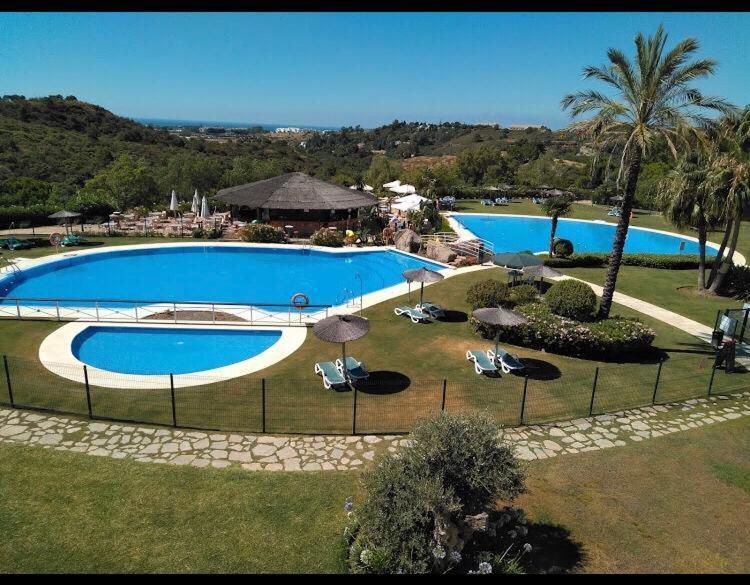 Resort Parque Botanico Club & Country Estepona Eksteriør billede